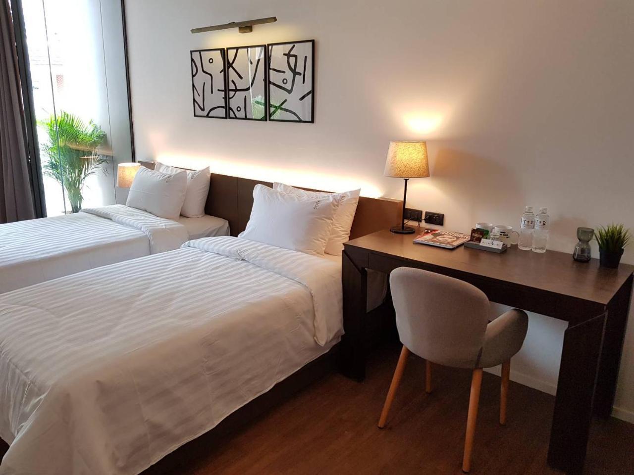 T2 Residence Sathorn Bangkok Buitenkant foto