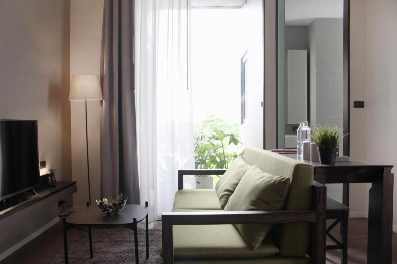T2 Residence Sathorn Bangkok Buitenkant foto