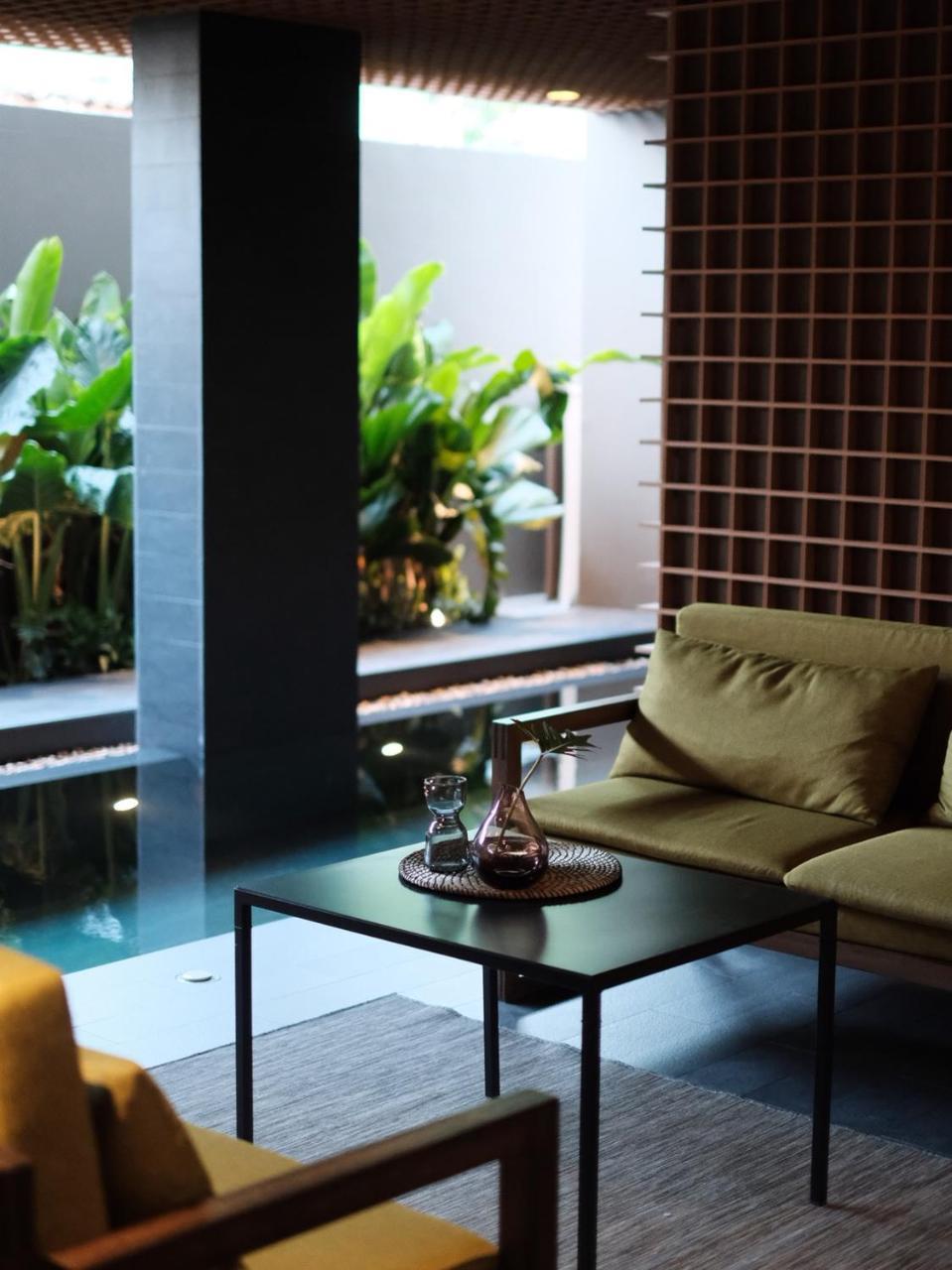 T2 Residence Sathorn Bangkok Buitenkant foto