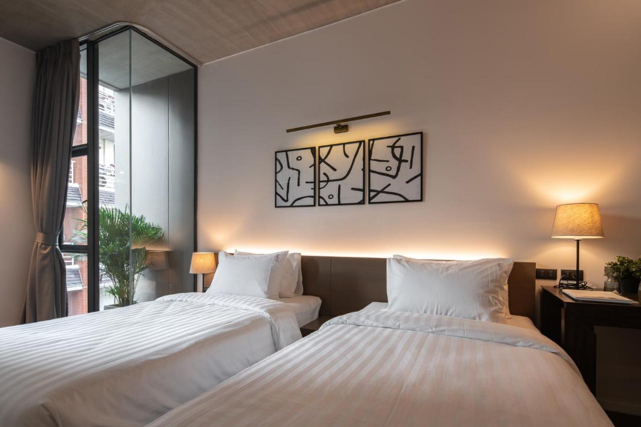 T2 Residence Sathorn Bangkok Buitenkant foto
